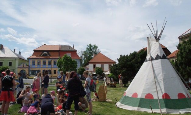 Návod pro neziskové organizace a pořadatele akcí: Jak napsat úspěšnou tiskovou zprávu