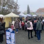 Adventní kostelecké trhy a charitativní tombola