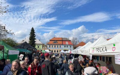 Trhy jako místo setkávání: Jana Dvořáková o komunitním životě v Kostelci